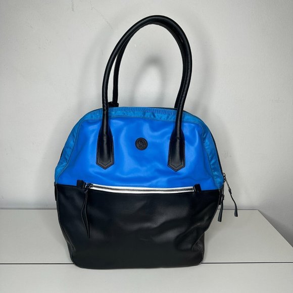 Lululemon Black Blue Happy Hatha Hour Bag Blue Paisley Interior Exterior Pockets - Picture 4 of 16